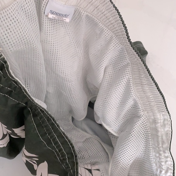 New Speedo Swim Shorts - Picture 7 of 9